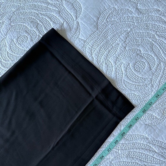 NWT - Madewell - Pull-On Straight Pants in Crepe - True Black - Picture 11 of 14